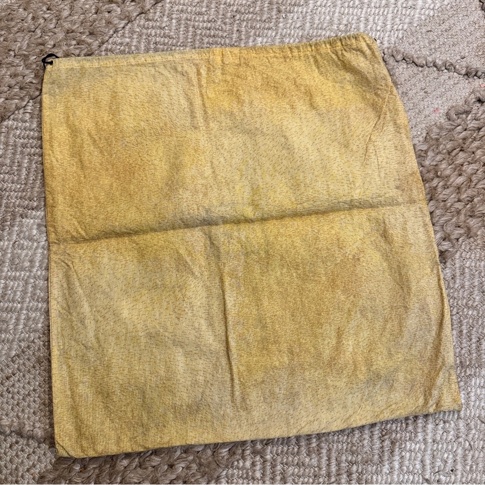 Fendi Vintage yellow Dust Bag - extra large with gold buttons 22x22 - Picture 3 of 3